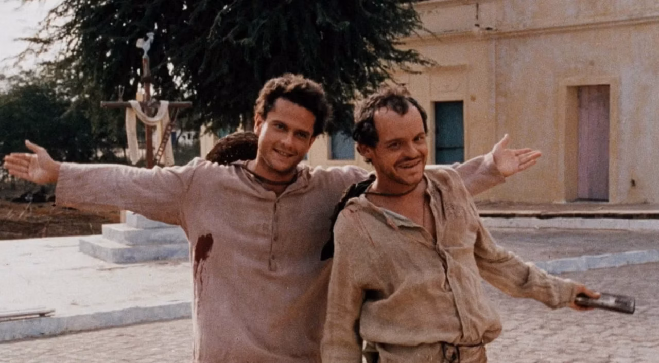 Ève Gilles et Simon, son compagnon avec 19 ans d&rsquo;écart, partagent des clichés inédits de leurs escapades à La…