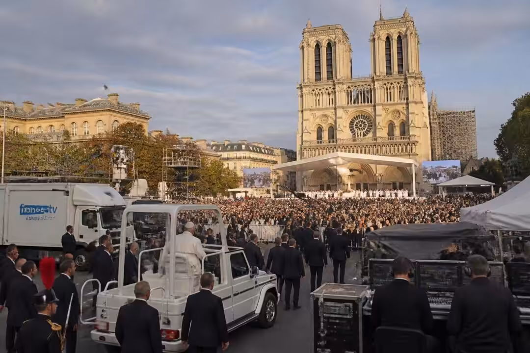 découvrez le voyage du pape en france et son budget estimé à 20 millions d’euros, une organisation exceptionnelle aux coûts importants.
